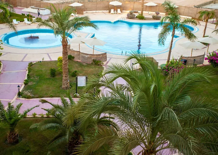 Al Saraya B405 And A410 1br Pool View Sahl Hasheesh הורגהדה